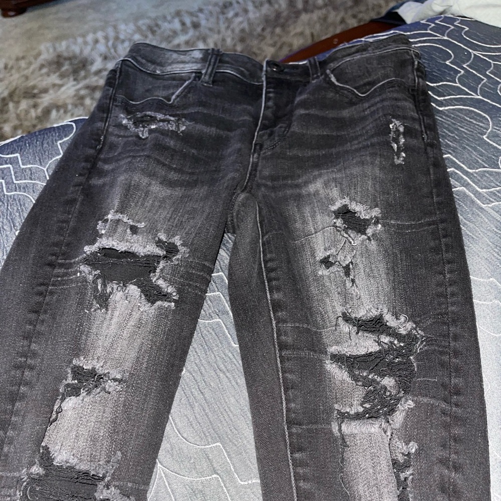 American Eagle Jeans - Picture 2 of 5